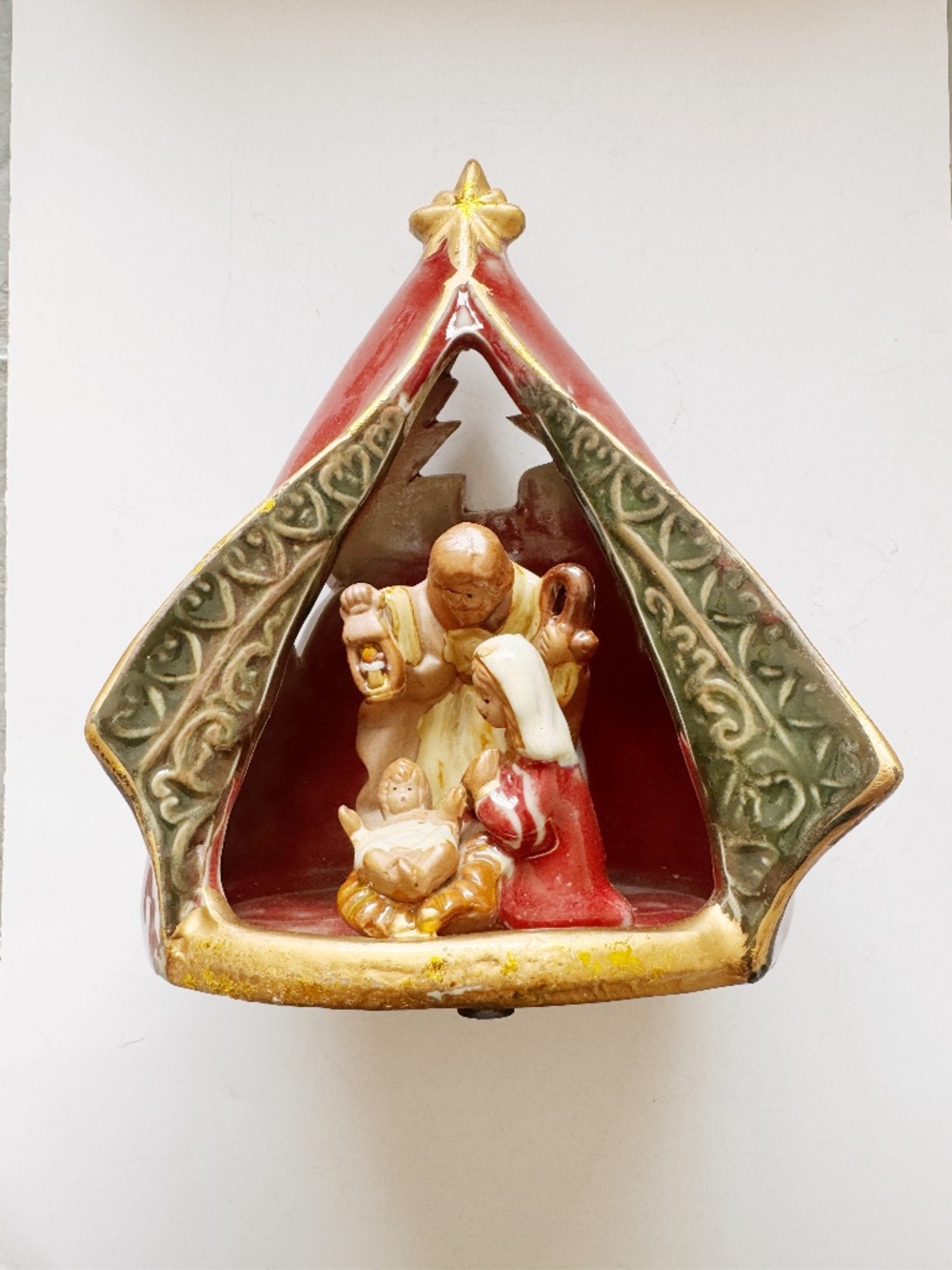 Vintage Ceramic Christmas Nativity Stable Figurine Tea Light Candle Holder 8.5"
